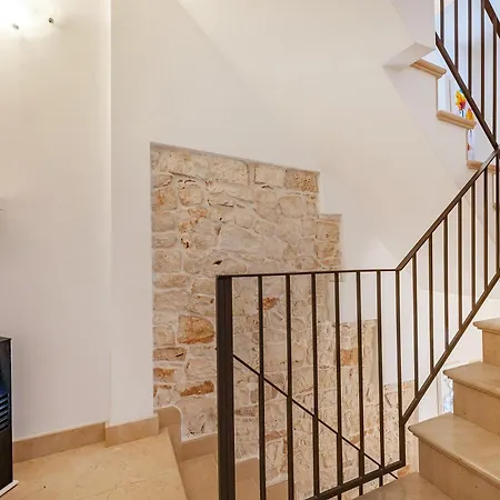 Helios Vacanze Guest house 3*
